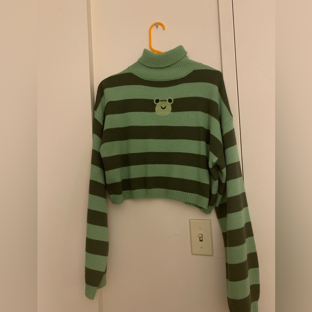 New crop top sweater